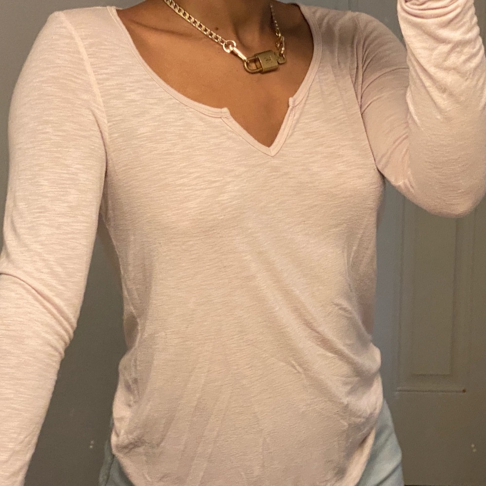 Aerie Real Soft Pink V-Neck